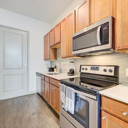 Trendy Downtown 1Bd/Freeparking/Wi-Fi/Pool Lägenhet Houston Exteriör bild