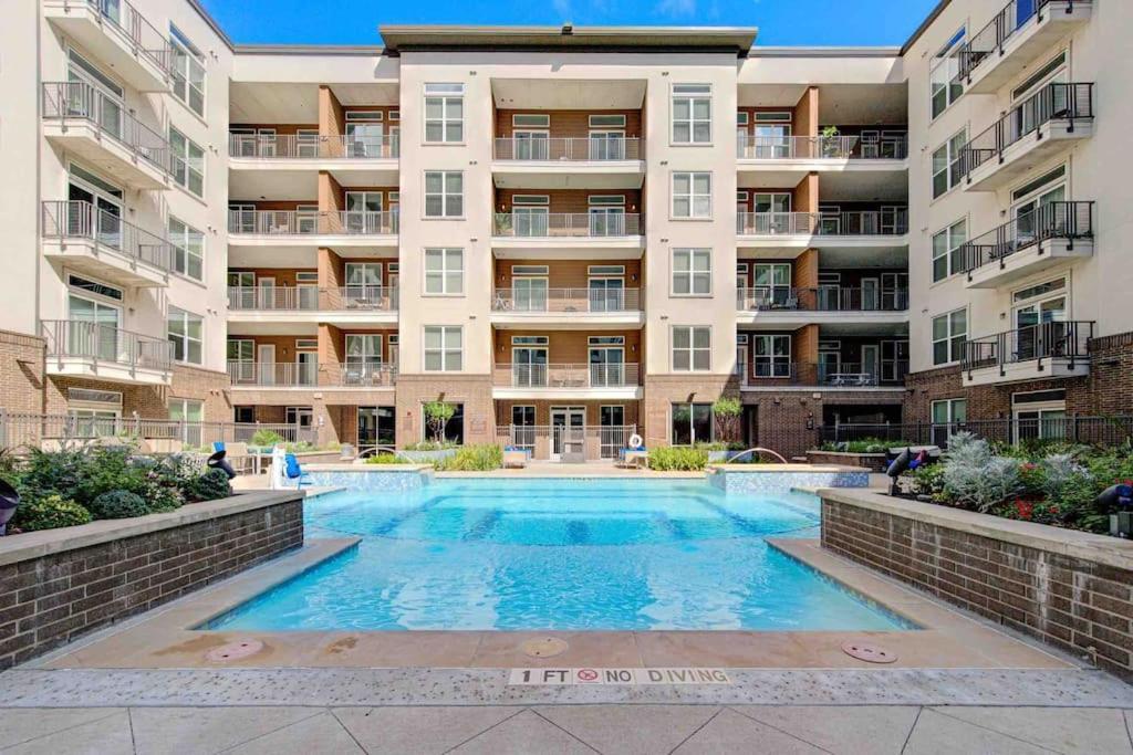 Trendy Downtown 1Bd/Freeparking/Wi-Fi/Pool Lägenhet Houston Exteriör bild