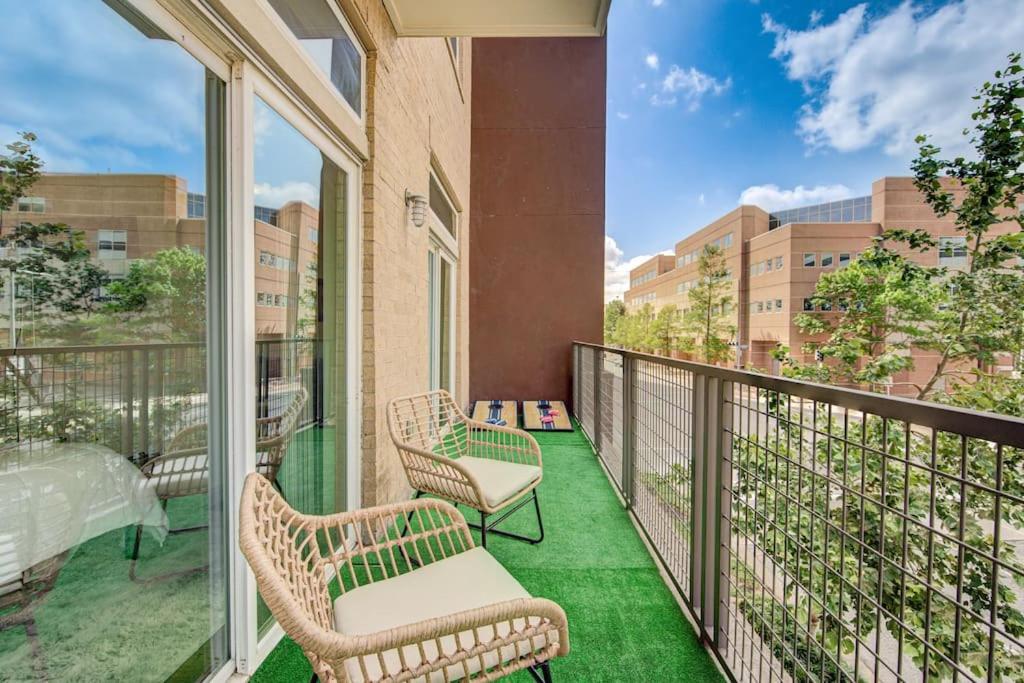 Trendy Downtown 1Bd/Freeparking/Wi-Fi/Pool Lägenhet Houston Exteriör bild